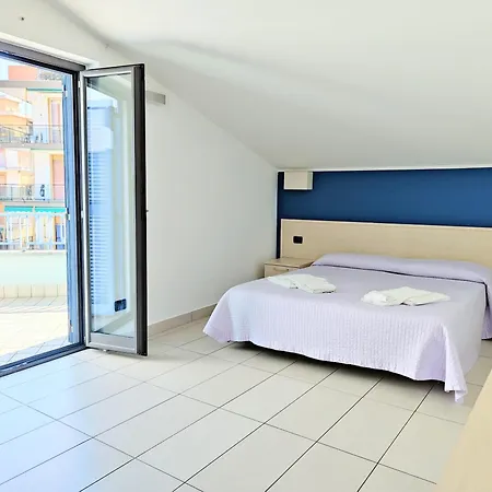 Отель Rooms&apartments Danci Боргетто-Санто-Спирито