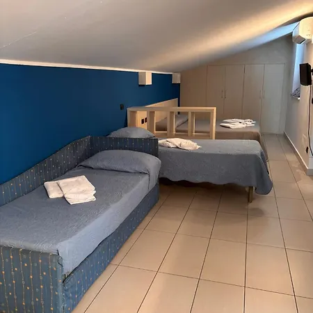 Danci - E Hotel 2*
